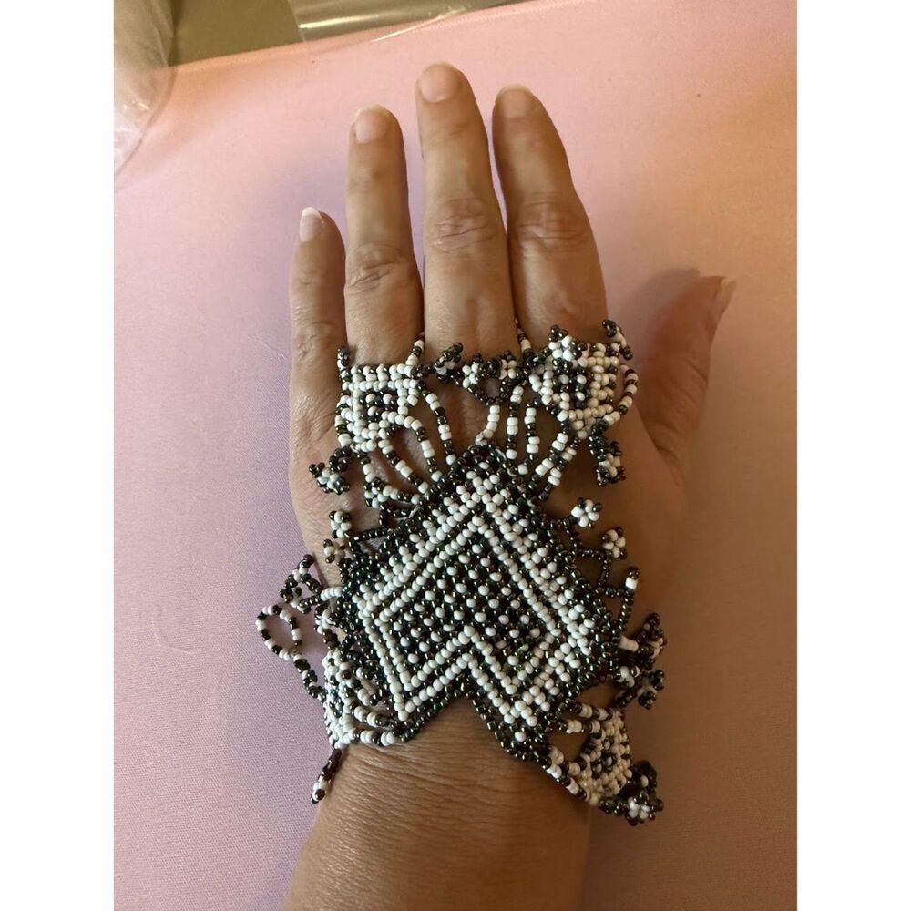 Black & white heart beaded glove